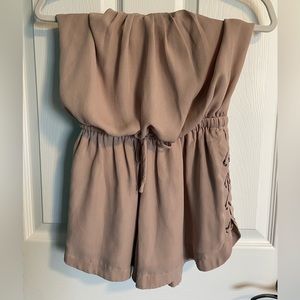 Windsor Blush Romper